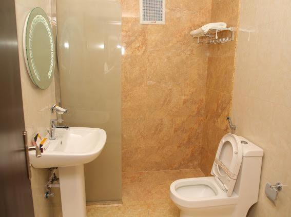 Al Raha Apartment Hotel - image 3