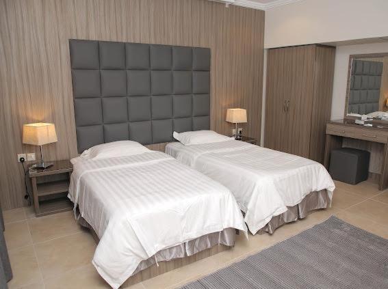 Al Raha Apartment Hotel - image 5