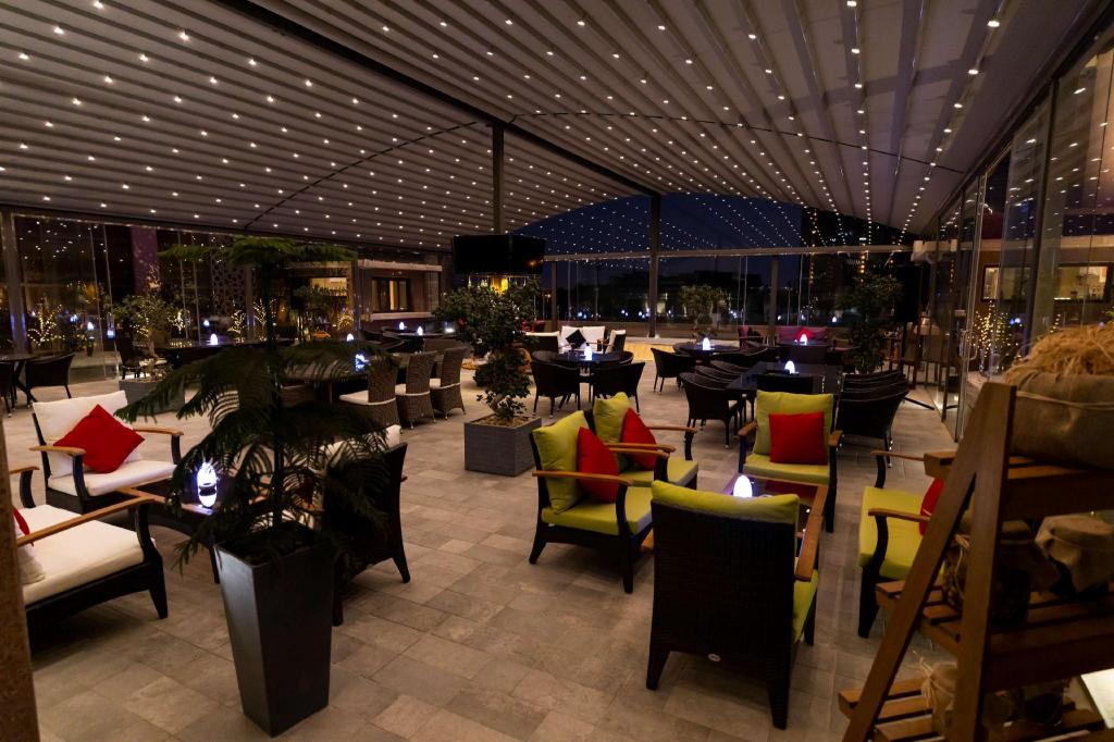 Radisson Blu Hotel Jeddah Corniche - image 4