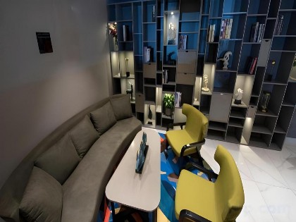 BRAM HOTEL & SUITES - image 18