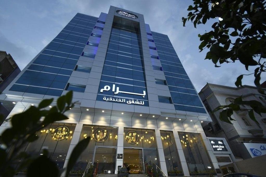 BRAM HOTEL & SUITES - image 2