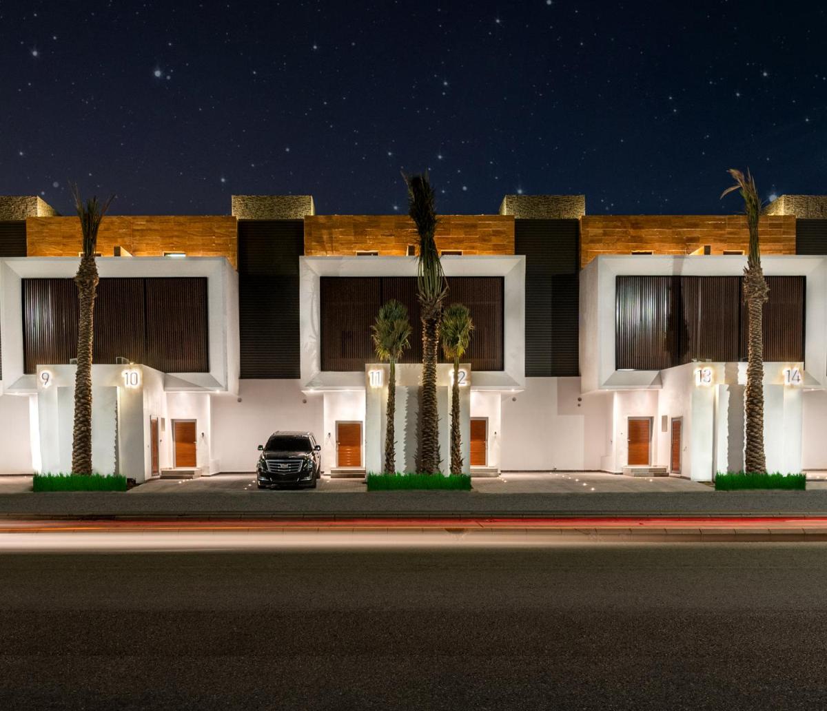 Beach Time Villas Hotel - main image