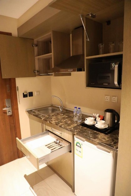 Diwan Residence Hotel- Alsalamah - image 12