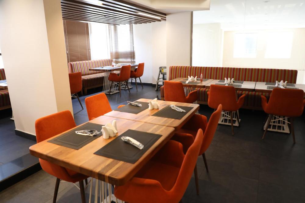 Diwan Residence Hotel- Alsalamah - image 6