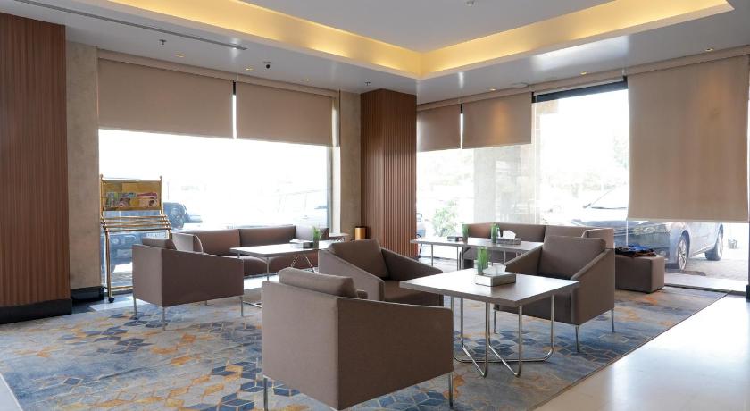 STAY INN SUITES - image 3