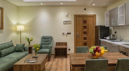 classical hotel suites - image 14