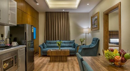 classical hotel suites - image 3