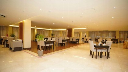Address Al Hamra Hotel - image 12