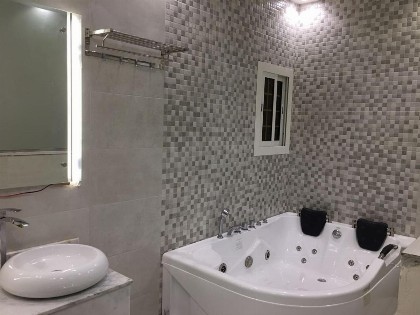 Dior Inn Apartment Hotel - image 3