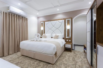 Dior Inn Apartment Hotel - image 4