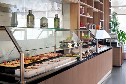 Mövenpick Hotel Tahlia Jeddah - image 20
