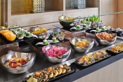 Mövenpick Hotel Tahlia Jeddah - image 5