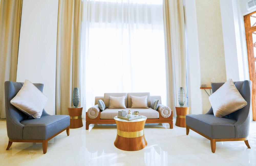 V Boutique Hotel - image 6