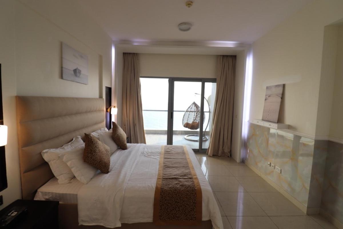 Damac Al Jawharah Tower Apartments - image 2