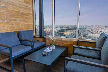 Iridium 70 Hotel - image 16