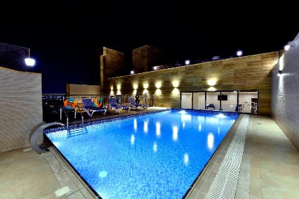 Iridium 70 Hotel - image 18