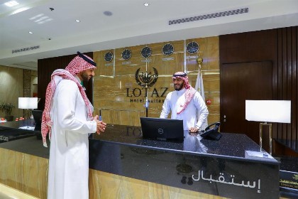 Lotaz Hotel Suites - Al Salamah - image 12