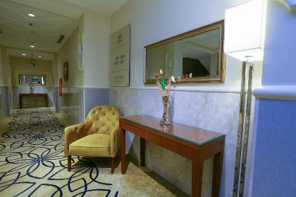 Lotaz Hotel Suites - Al Salamah - image 16