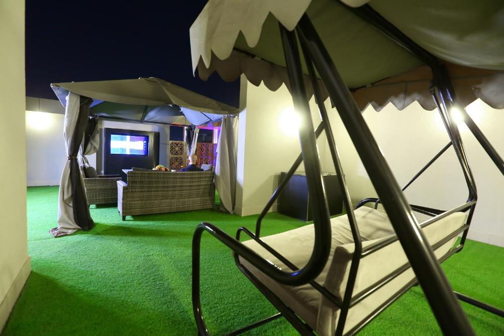 Lotaz Hotel Suites - Al Salamah - image 5