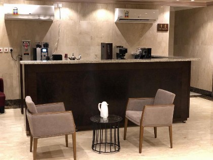 Dar Al Maamon Furnished Apartment - image 6