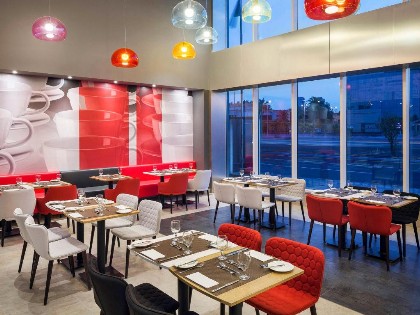 Adagio Aparthotel Jeddah Malik Road - image 18