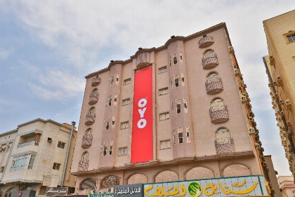 OYO 246 Hotel Hadeel Al Motamayezah - image 11