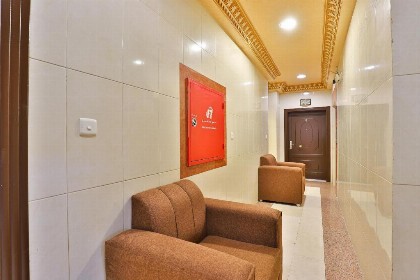 OYO 246 Hotel Hadeel Al Motamayezah - image 9