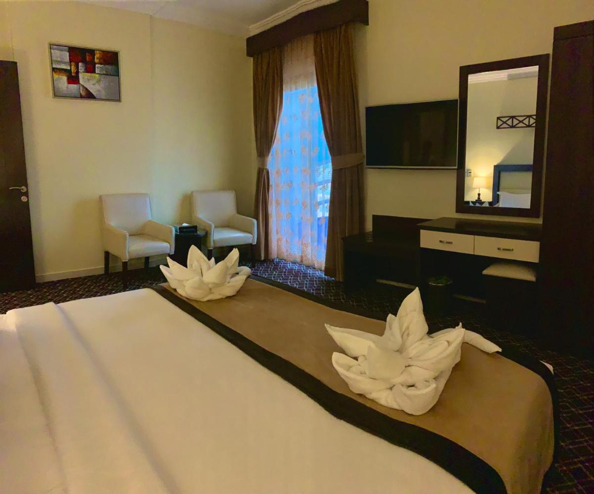 Lahoya Hotel - image 2