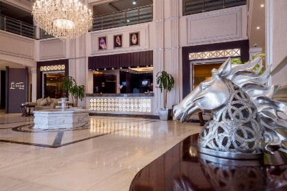 Lahoya Hotel - image 8
