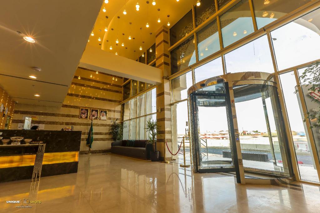 Jeddah Oasis Hotel - image 2