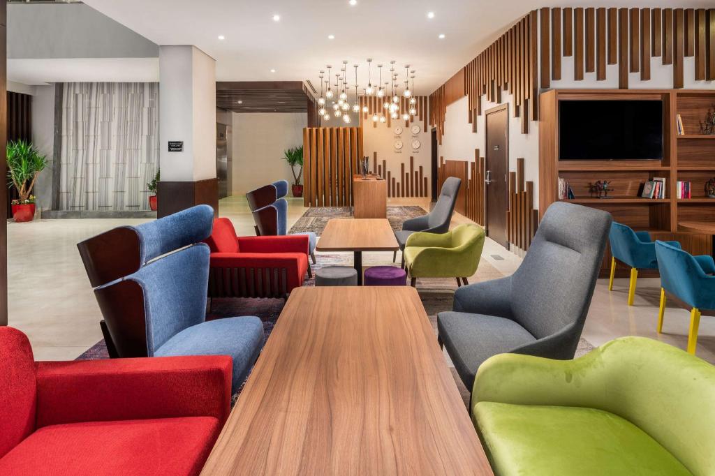 Park Inn By Radisson Jeddah Madinah Road - image 3