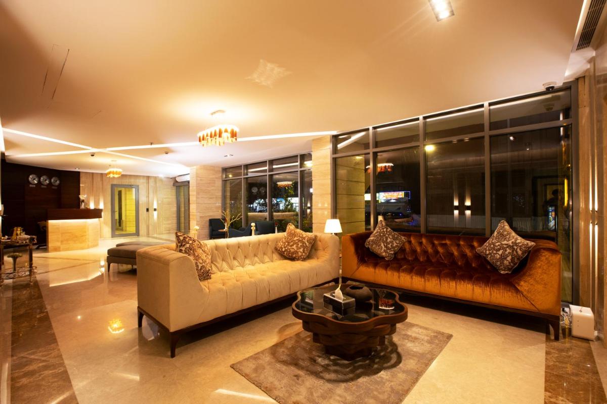 EVA Hotel - image 3