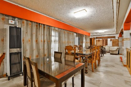 OYO 395 Al Hafof Hotel - image 4
