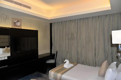 Ozone hotel - image 18