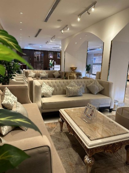 Diva Hotel Suites - image 12