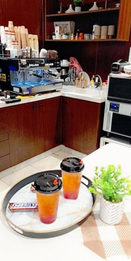 Diva Hotel Suites - image 14