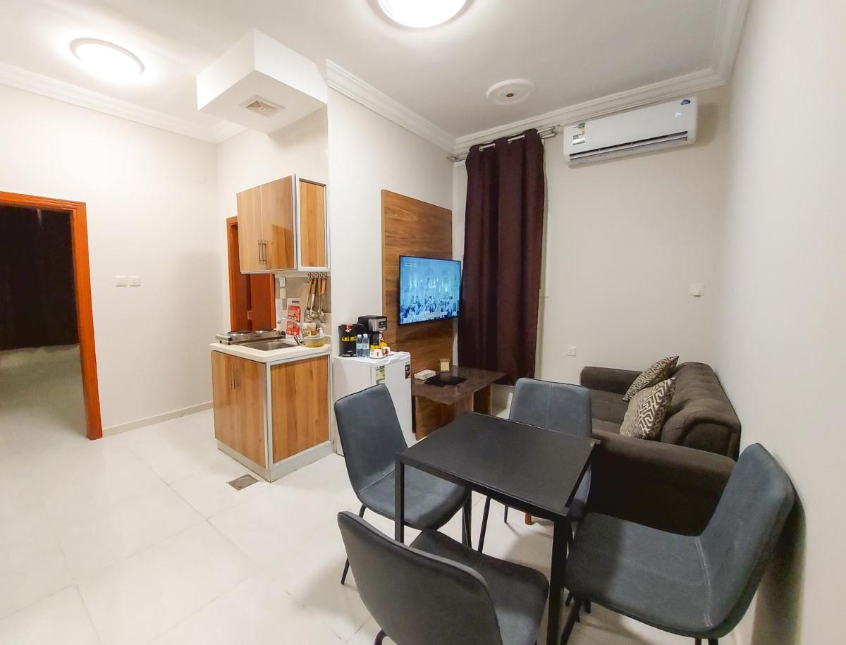 Iwan alandalusia hotel suites AlRehab - image 4