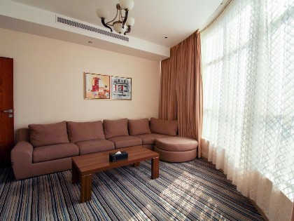 Friesian Hotel Suites - image 10
