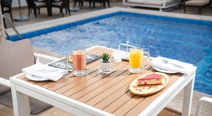 Qamar Hotel Jeddah - image 4