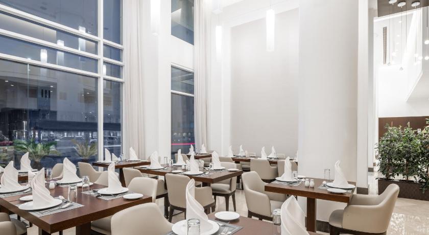 Qamar Hotel Jeddah - image 5
