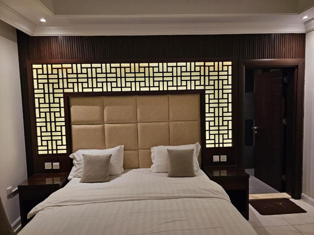 East Diamond Serviced Apartments - image 4