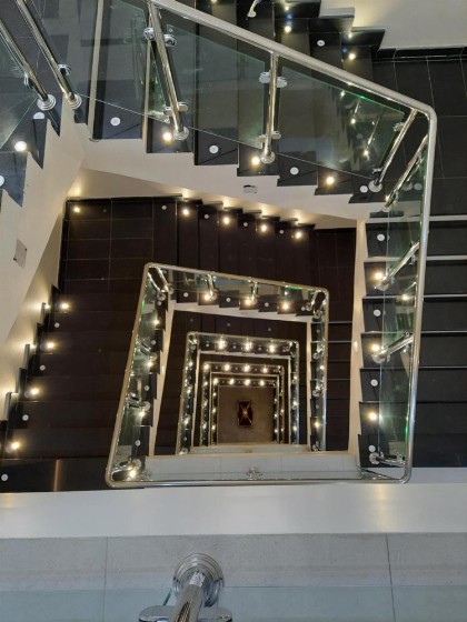 SBY Hotel - image 9