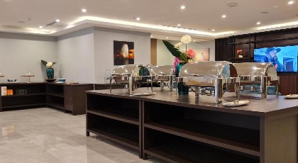 Signature Guest Hotel - image 9