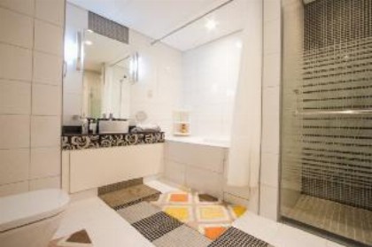 Rooz Apartment - image 4