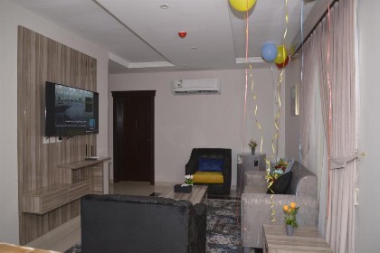 Lavana Sari - image 6