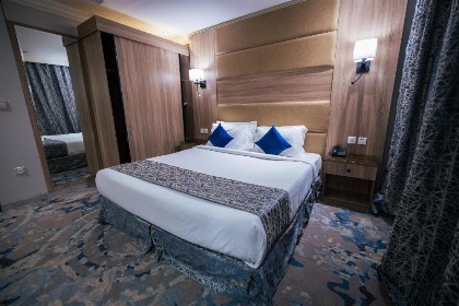Ebreez Hotel - image 12