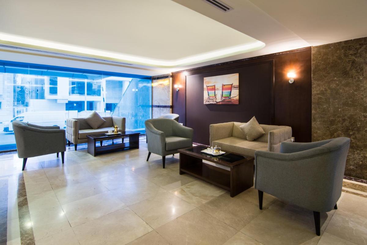 Ebreez Hotel - image 4
