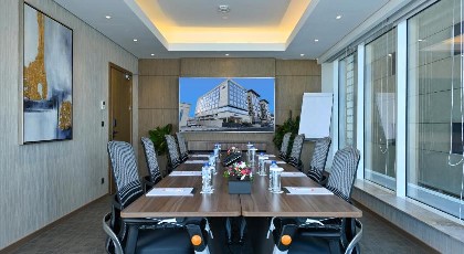 Comfort Hotel Jeddah King Road - image 11