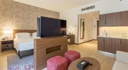 Comfort Hotel Jeddah King Road - image 19
