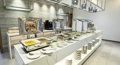 Comfort Hotel Jeddah King Road - image 6